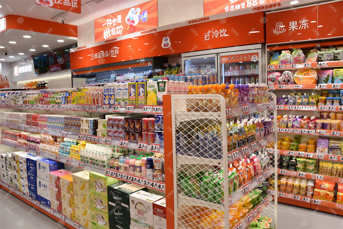 零食店，零食店货架，零食店货架设计，王牌货架